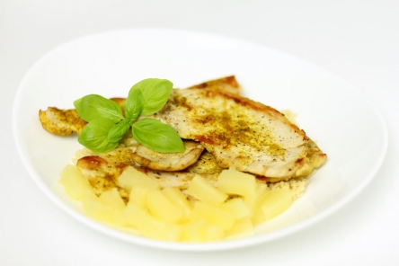 Filet z kurczaka z kuskusem