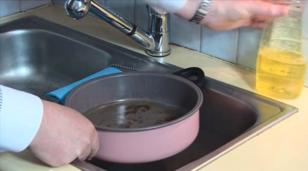 Jak myć i dbać o naczynie